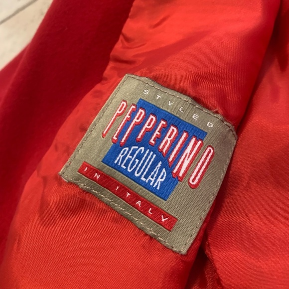 Vintage Pepperino Regular Red Wool/Cashmere Blazer Jacket with Crest, Size 12 - Picture 3 of 10